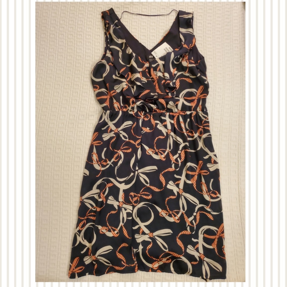 NWT H&M sleeveless ruffle v-neck bow dress